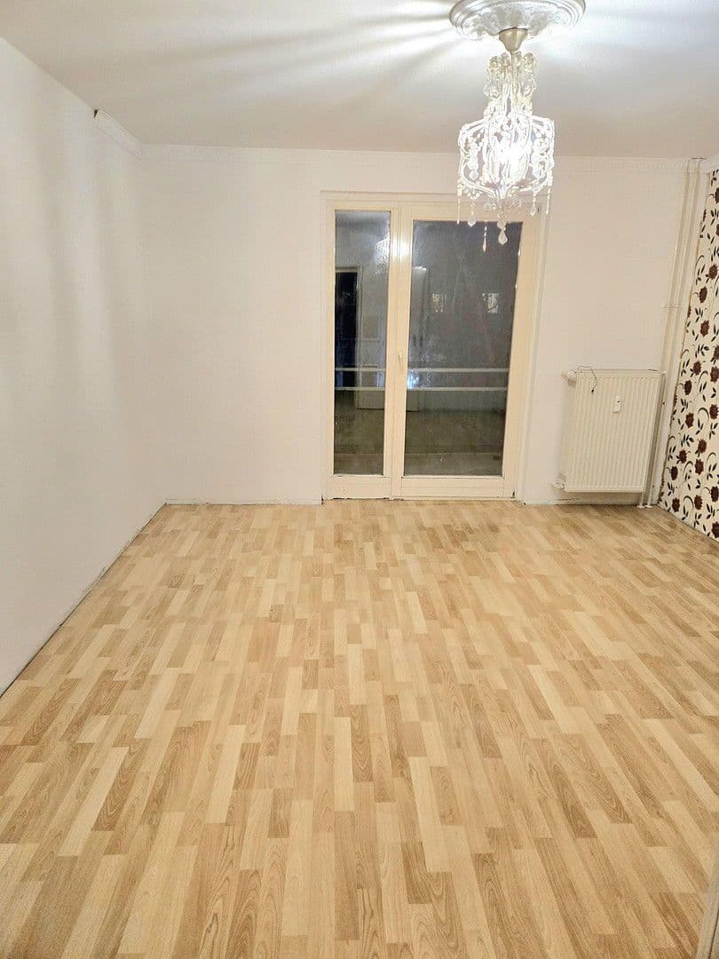 Pronájem bytu 3+1 72 m², Schwarzerlenweg 60, Frankfurt, Hessen Pronájem bytu 3+1 72 m², Schwarzerlenweg 60, Frankfurt, Hessen