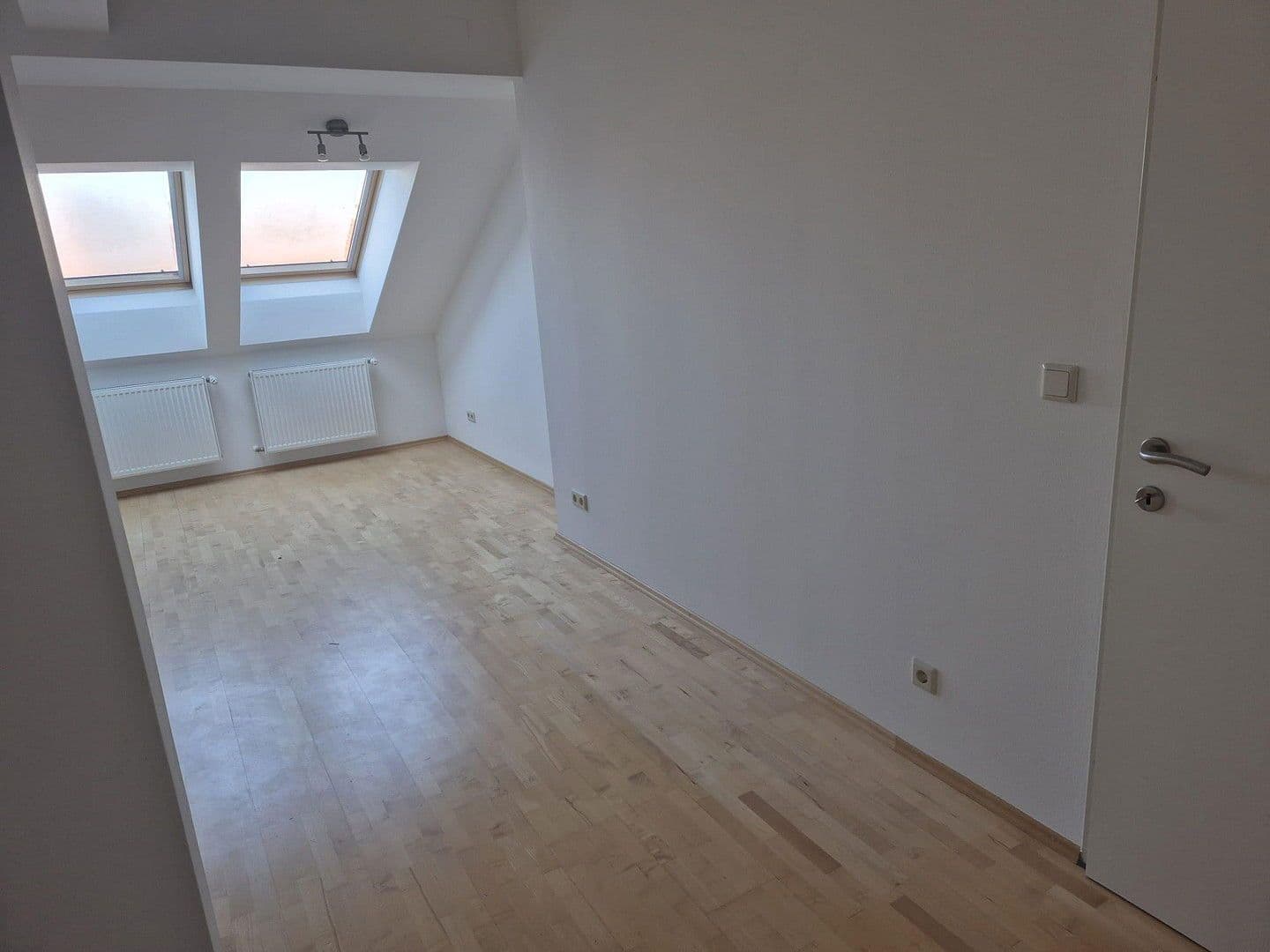 Prodej bytu 3+1 102 m², Columbusgasse 31, Wien, Wien Prodej bytu 3+1 102 m², Columbusgasse 31, Wien, Wien