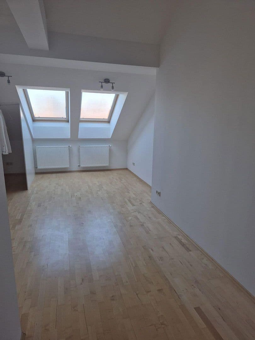 Prodej bytu 3+1 102 m², Columbusgasse 31, Wien, Wien Prodej bytu 3+1 102 m², Columbusgasse 31, Wien, Wien