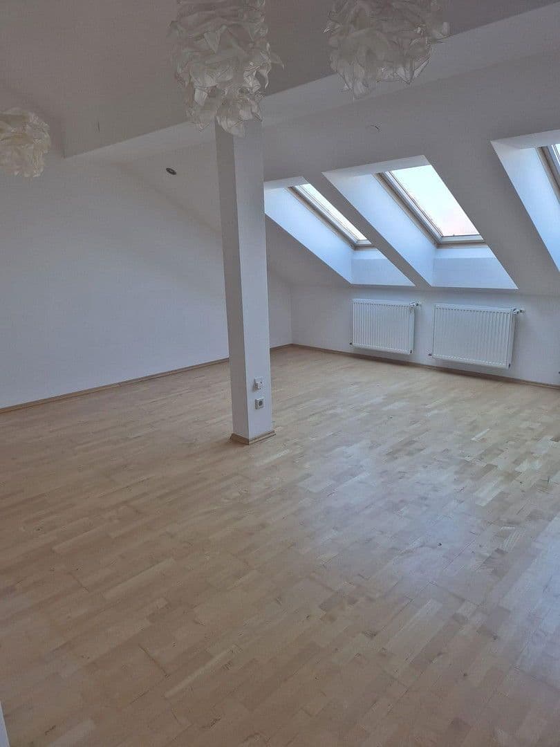 Prodej bytu 3+1 102 m², Columbusgasse 31, Wien, Wien Prodej bytu 3+1 102 m², Columbusgasse 31, Wien, Wien