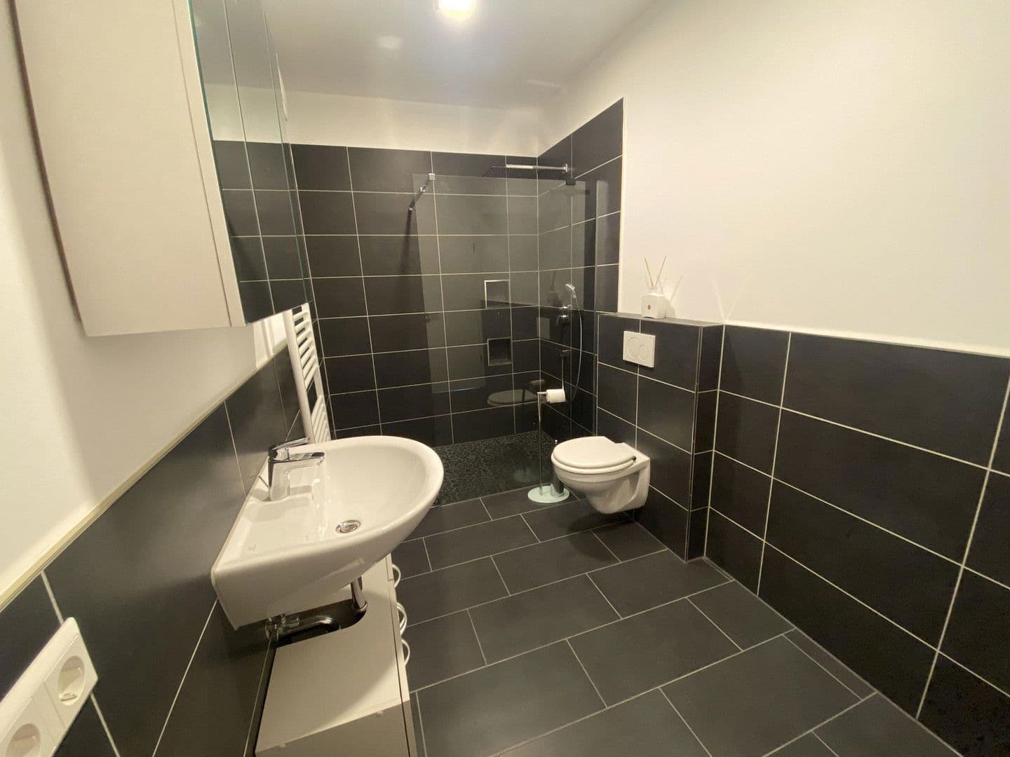 Pronájem bytu 3+1 68 m², Stedinger Str. 32, Delmenhorst, Dolní Sasko Pronájem bytu 3+1 68 m², Stedinger Str. 32, Delmenhorst, Dolní Sasko