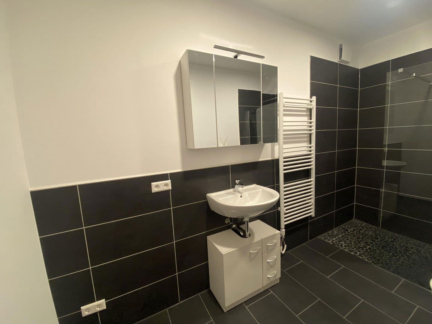 Pronájem bytu 3+1 68 m², Stedinger Str. 32, Delmenhorst, Dolní Sasko Pronájem bytu 3+1 68 m², Stedinger Str. 32, Delmenhorst, Dolní Sasko