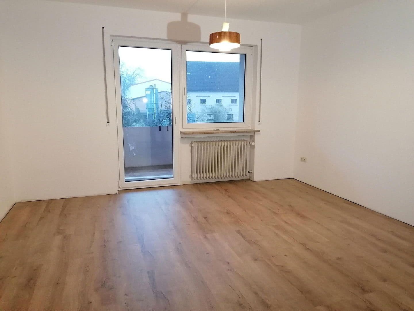 Pronájem bytu 4+1 115 m², Adelshofen, Bavorsko Pronájem bytu 4+1 115 m², Adelshofen, Bavorsko