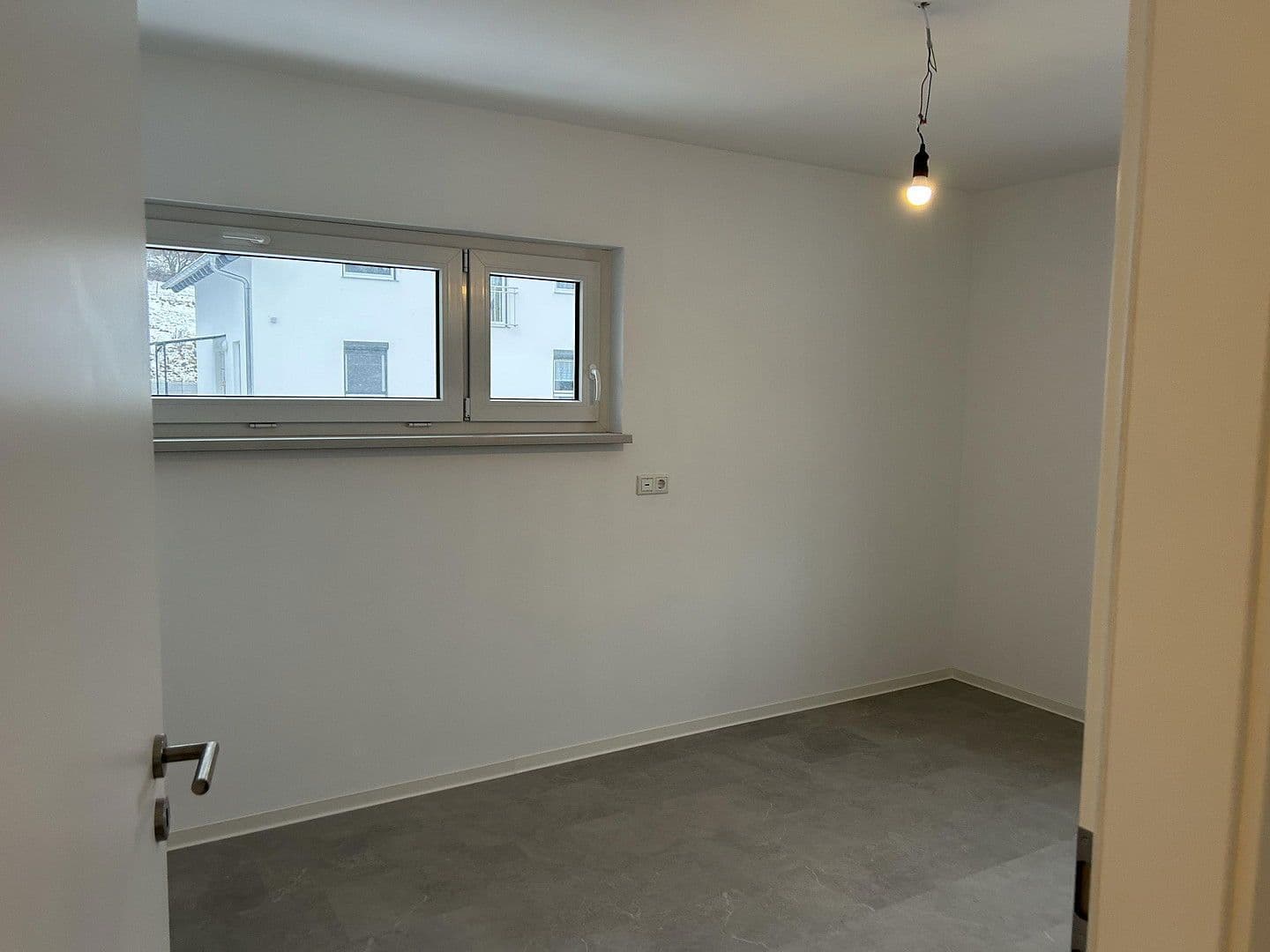 Prodej domu 124 m², pozemek 459 m², Wehingen, Bádensko-Württembersko Prodej domu 124 m², pozemek 459 m², Wehingen, Bádensko-Württembersko