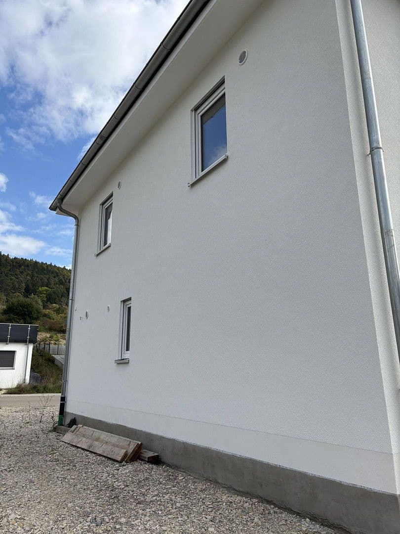 Prodej domu 124 m², pozemek 459 m², Wehingen, Bádensko-Württembersko Prodej domu 124 m², pozemek 459 m², Wehingen, Bádensko-Württembersko