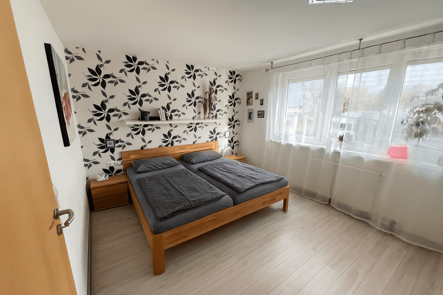 Prodej domu 149 m², pozemek 125 m², Freiberg am Neckar, Bádensko-Württembersko Prodej domu 149 m², pozemek 125 m², Freiberg am Neckar, Bádensko-Württembersko