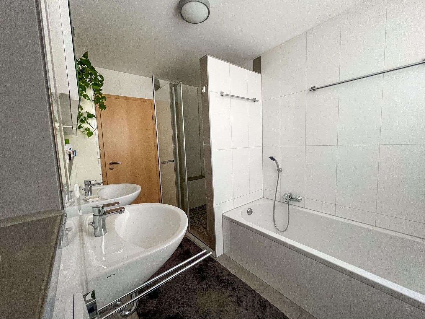 Prodej domu 149 m², pozemek 125 m², Freiberg am Neckar, Bádensko-Württembersko Prodej domu 149 m², pozemek 125 m², Freiberg am Neckar, Bádensko-Württembersko