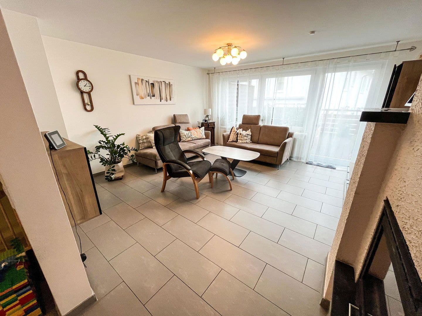 Prodej domu 149 m², pozemek 125 m², Freiberg am Neckar, Bádensko-Württembersko Prodej domu 149 m², pozemek 125 m², Freiberg am Neckar, Bádensko-Württembersko