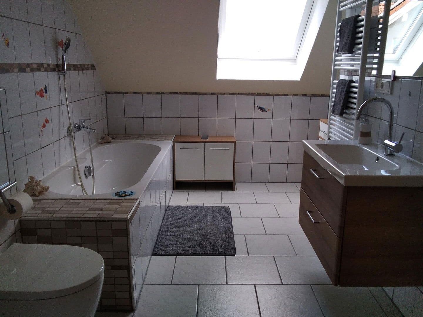 Prodej domu 141 m², pozemek 380 m², Bad Schussenried, Bádensko-Württembersko Prodej domu 141 m², pozemek 380 m², Bad Schussenried, Bádensko-Württembersko