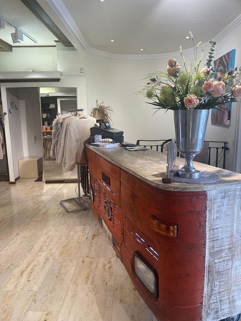 Pronájem nebytového prostoru 170 m², Beckum, Severní Porýní-Vestfálsko Pronájem nebytového prostoru 170 m², Beckum, Severní Porýní-Vestfálsko