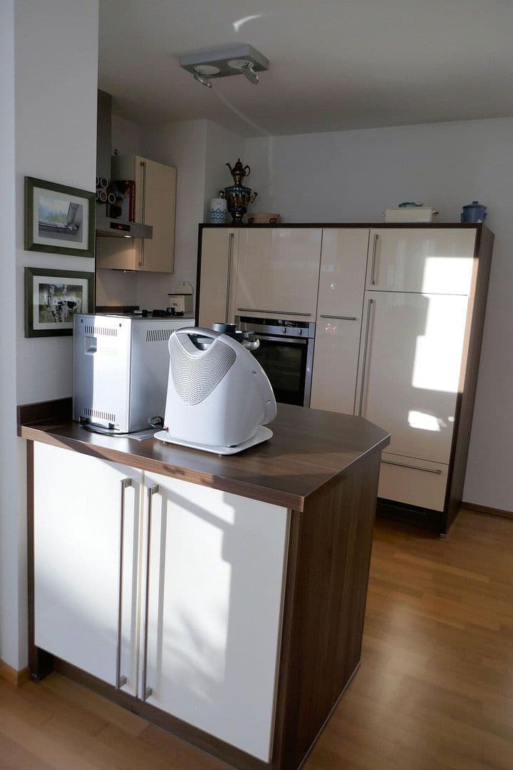 Prodej bytu 2+1 62 m², Helmut-Lederer-Str. 48, Erlangen, Bavorsko Prodej bytu 2+1 62 m², Helmut-Lederer-Str. 48, Erlangen, Bavorsko