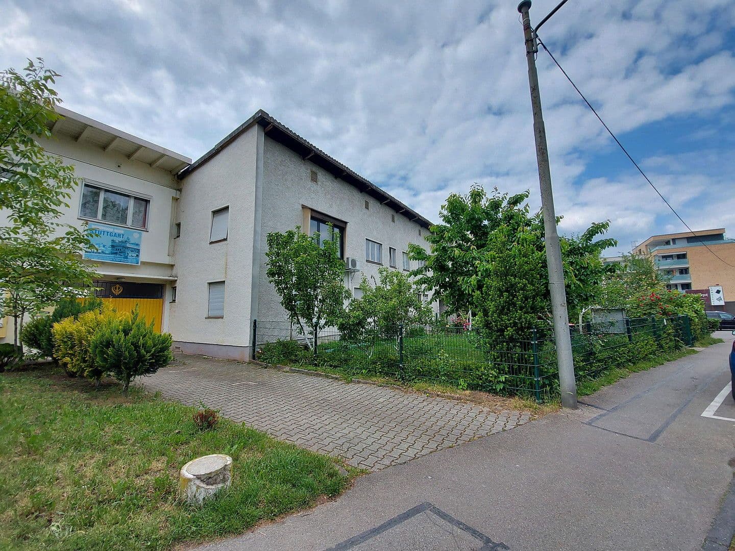 Prodej domu 324 m², pozemek 938 m², Stuttgart Rot, Bádensko-Württembersko Prodej domu 324 m², pozemek 938 m², Stuttgart Rot, Bádensko-Württembersko
