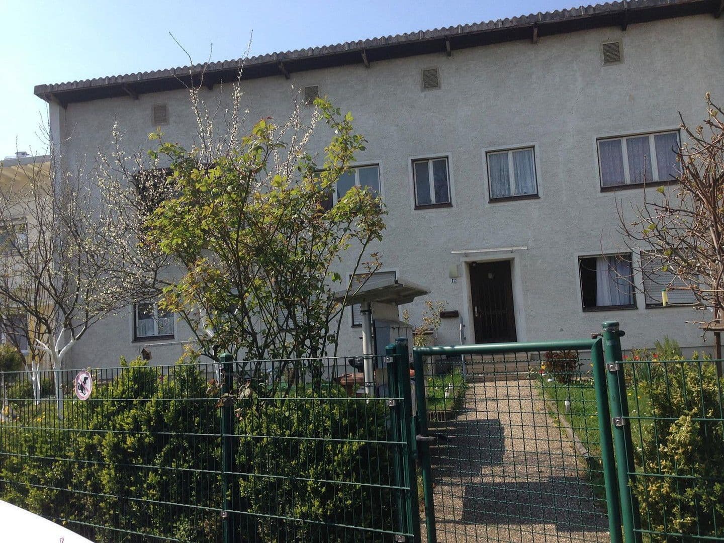 Prodej domu 324 m², pozemek 938 m², Stuttgart Rot, Bádensko-Württembersko Prodej domu 324 m², pozemek 938 m², Stuttgart Rot, Bádensko-Württembersko