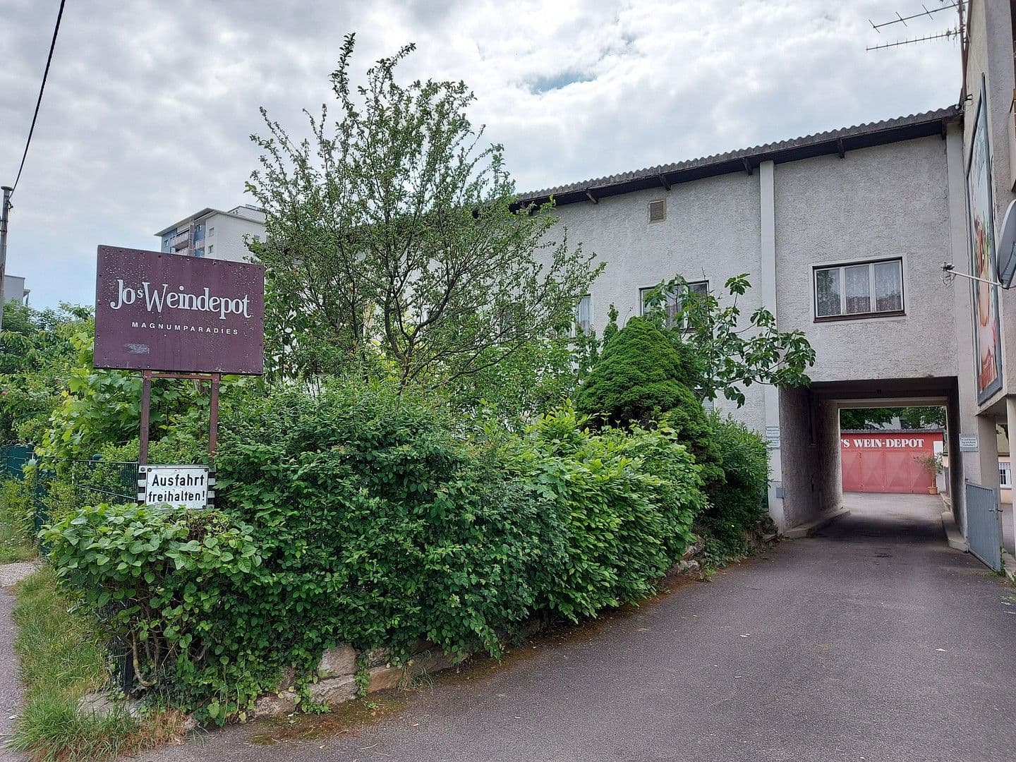 Prodej domu 324 m², pozemek 938 m², Stuttgart Rot, Bádensko-Württembersko Prodej domu 324 m², pozemek 938 m², Stuttgart Rot, Bádensko-Württembersko