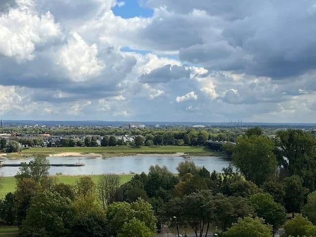 Pronájem bytu 1+1 33 m², Görlitzer Straße, Neuss, Severní Porýní-Vestfálsko Pronájem bytu 1+1 33 m², Görlitzer Straße, Neuss, Severní Porýní-Vestfálsko