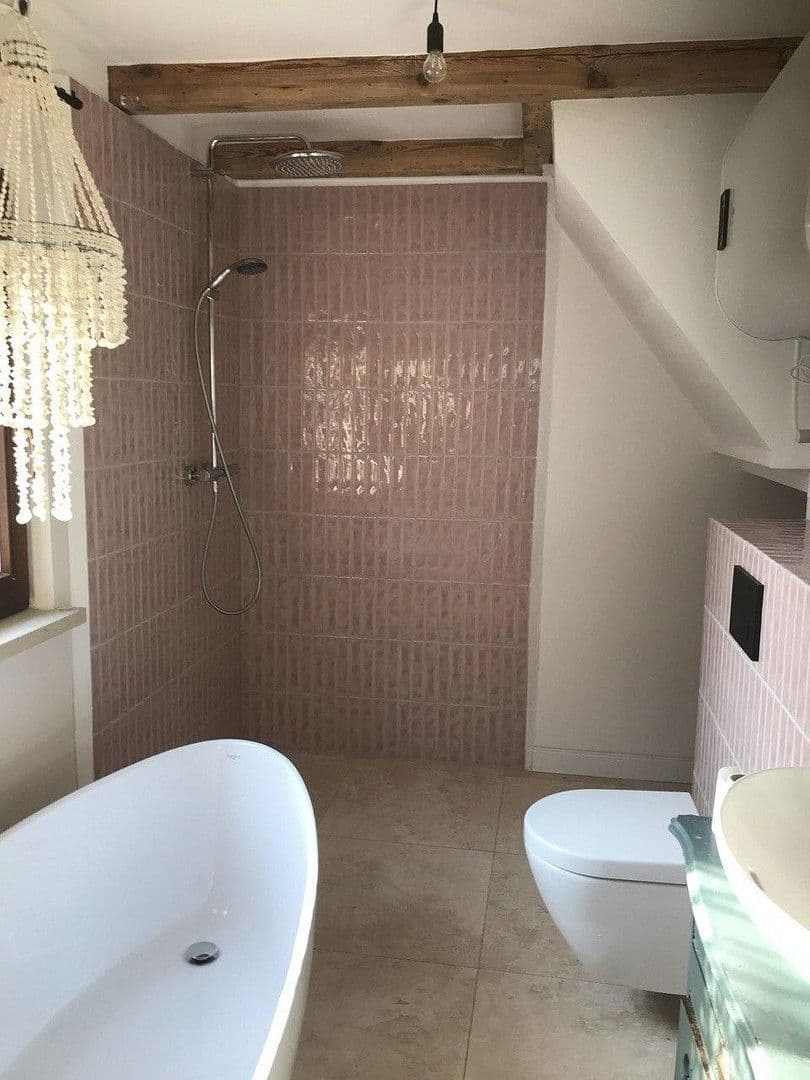 Prodej domu 140 m², pozemek 550 m², Dresden, Sasko Prodej domu 140 m², pozemek 550 m², Dresden, Sasko