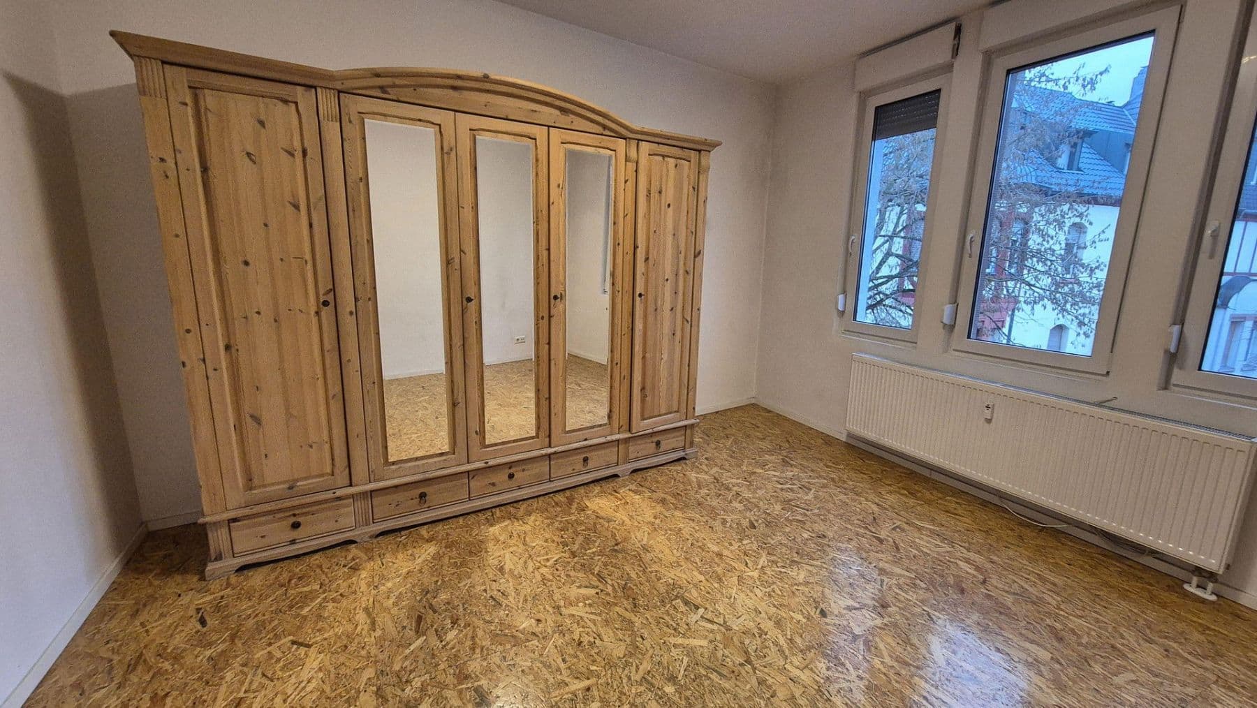 Pronájem bytu 3+kk 105 m², Worms, Porýní-Falc Pronájem bytu 3+kk 105 m², Worms, Porýní-Falc