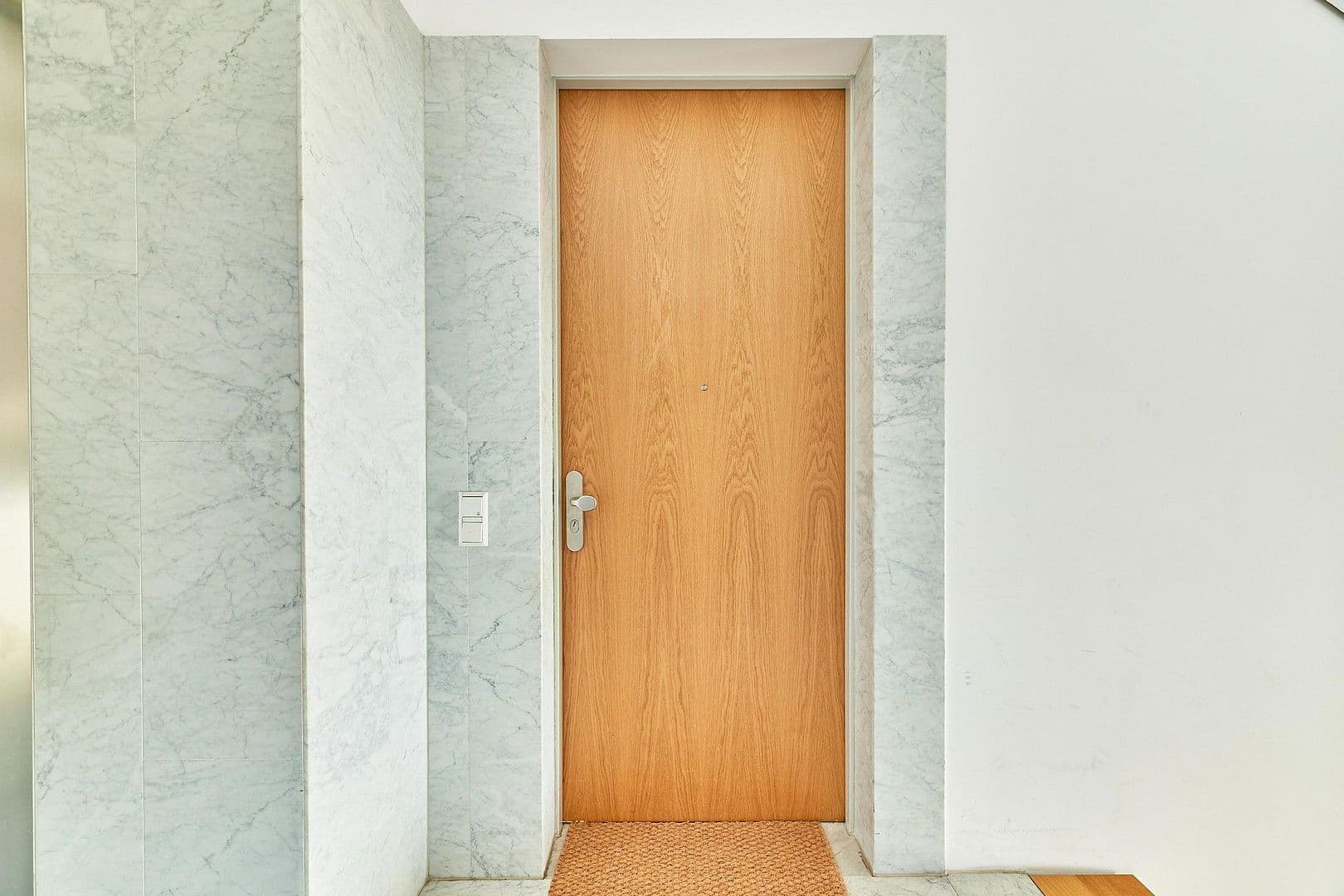 Pronájem bytu 4+1 128 m², Zum Gipelhof 5, Frankfurt Sachsenhausen - Nord, Hessen Pronájem bytu 4+1 128 m², Zum Gipelhof 5, Frankfurt Sachsenhausen - Nord, Hessen