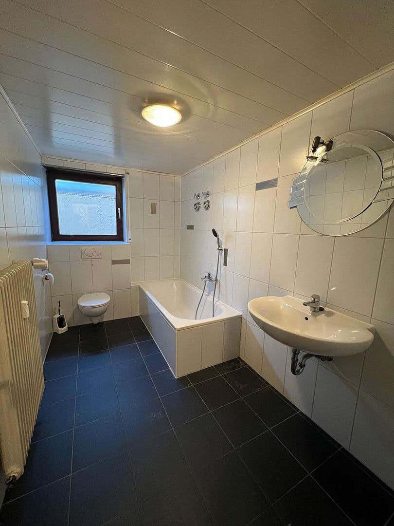 Pronájem bytu 2+kk 70 m², Wildbannstraße 19, Viernheim, Hessen Pronájem bytu 2+kk 70 m², Wildbannstraße 19, Viernheim, Hessen