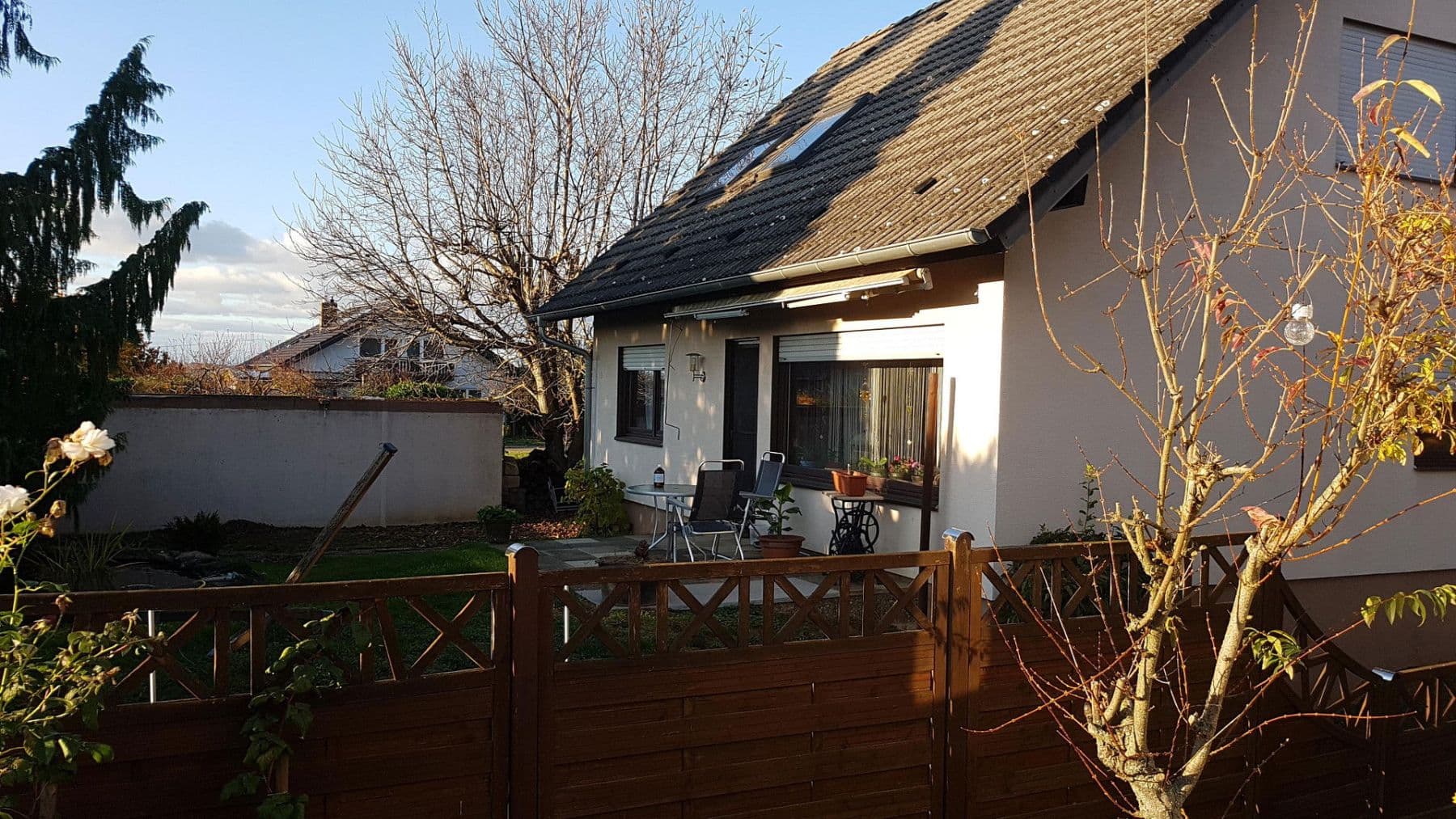 Prodej domu 159 m², pozemek 724 m², Ehrenkirchen, Bádensko-Württembersko Prodej domu 159 m², pozemek 724 m², Ehrenkirchen, Bádensko-Württembersko