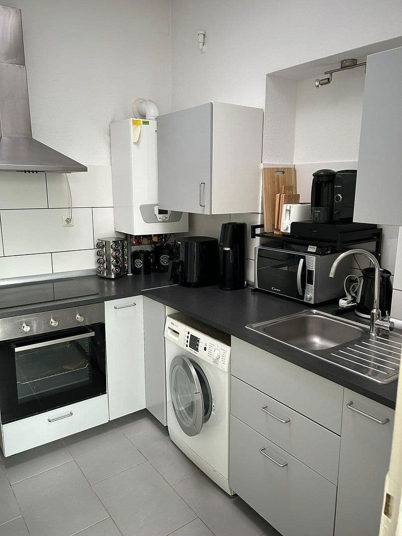 Prodej domu 631 m², pozemek 400 m², Bismarckstraße 47, Mönchengladbach, Severní Porýní-Vestfálsko Prodej domu 631 m², pozemek 400 m², Bismarckstraße 47, Mönchengladbach, Severní Porýní-Vestfálsko