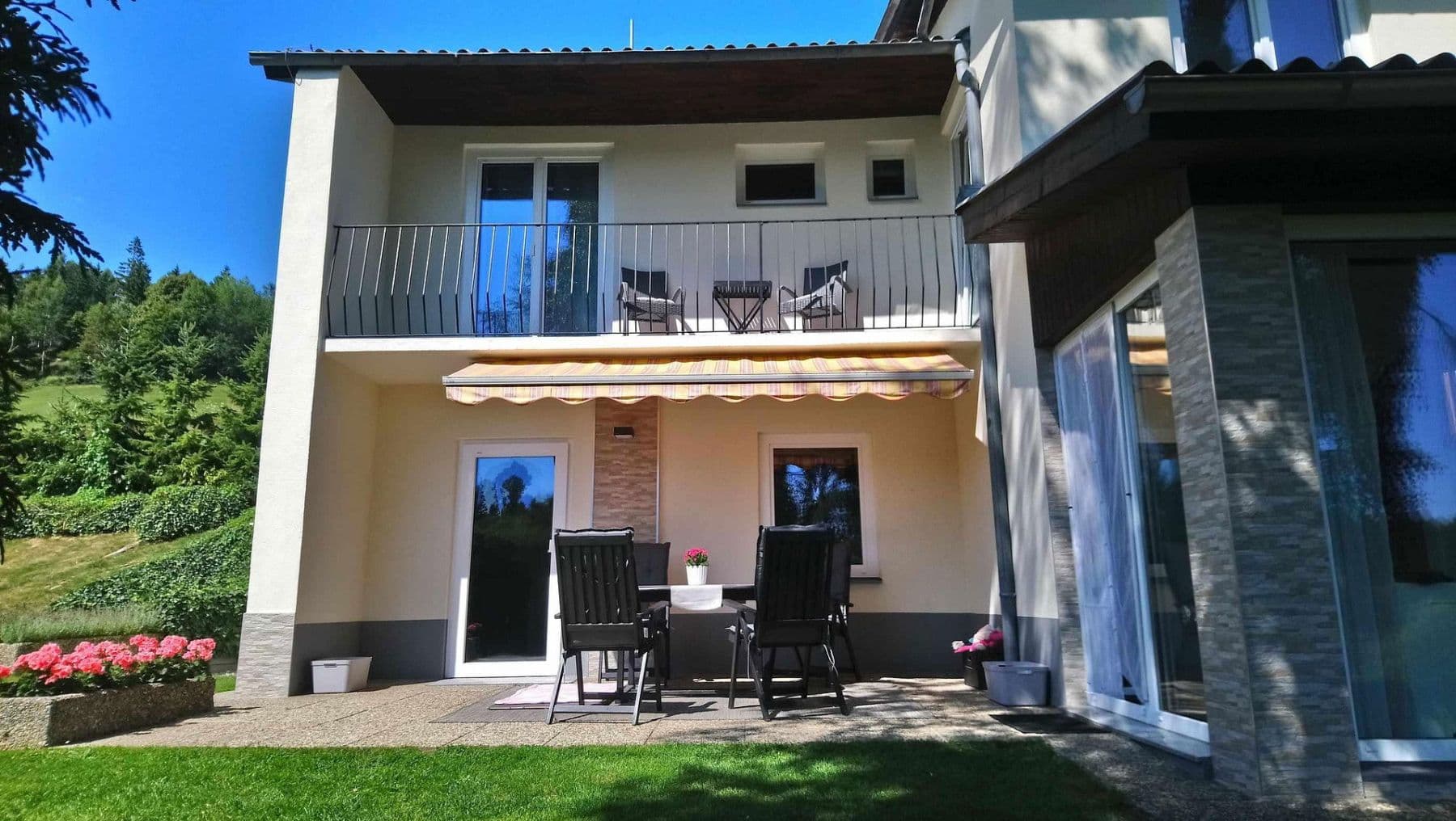 Prodej domu 120 m², pozemek 922 m², Deutschlandsberg, Štýrsko Prodej domu 120 m², pozemek 922 m², Deutschlandsberg, Štýrsko