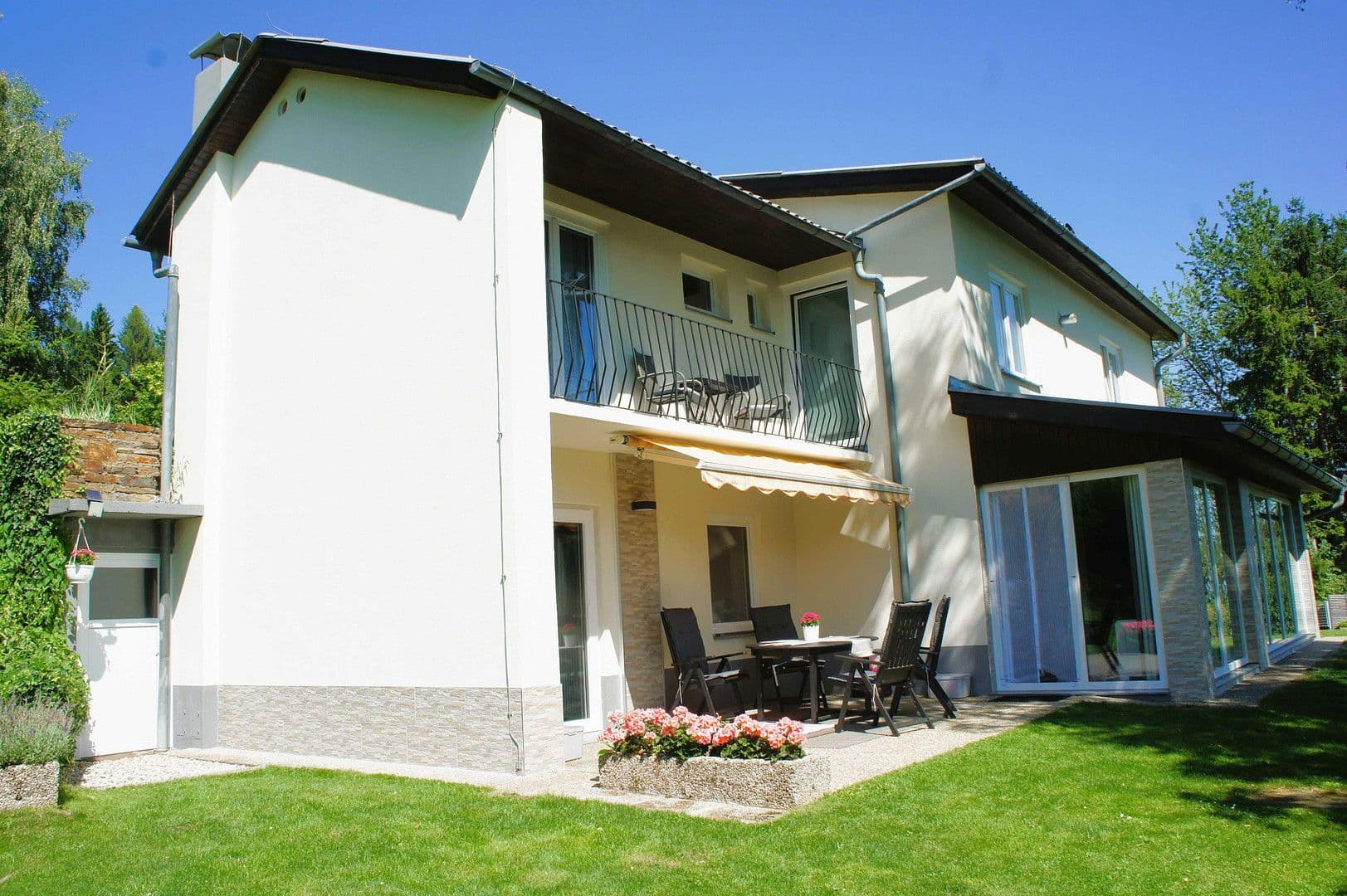 Prodej domu 120 m², pozemek 922 m², Deutschlandsberg, Štýrsko Prodej domu 120 m², pozemek 922 m², Deutschlandsberg, Štýrsko