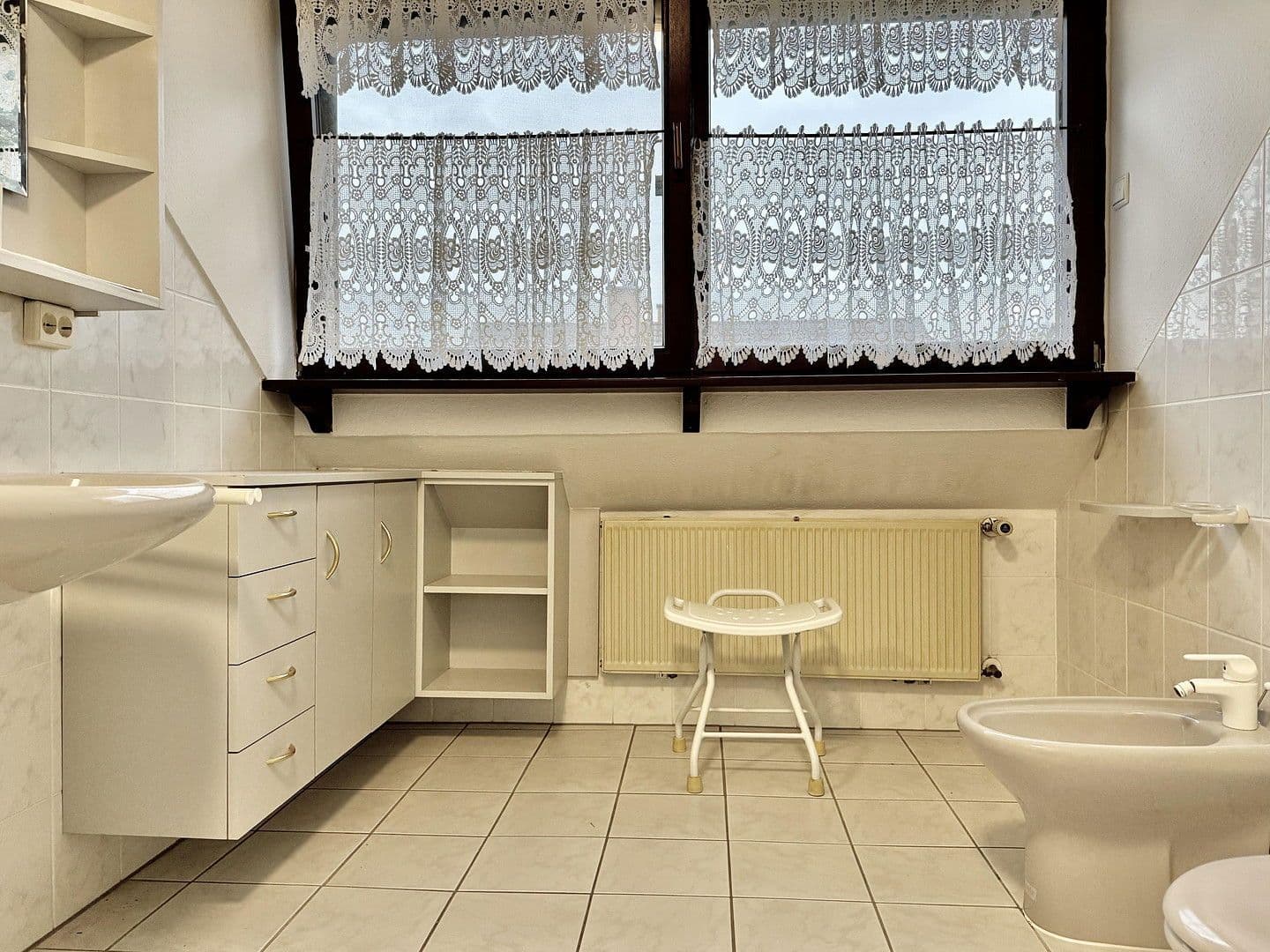 Prodej domu 168 m², pozemek 533 m², Bad Bergzabern, Porýní-Falc Prodej domu 168 m², pozemek 533 m², Bad Bergzabern, Porýní-Falc