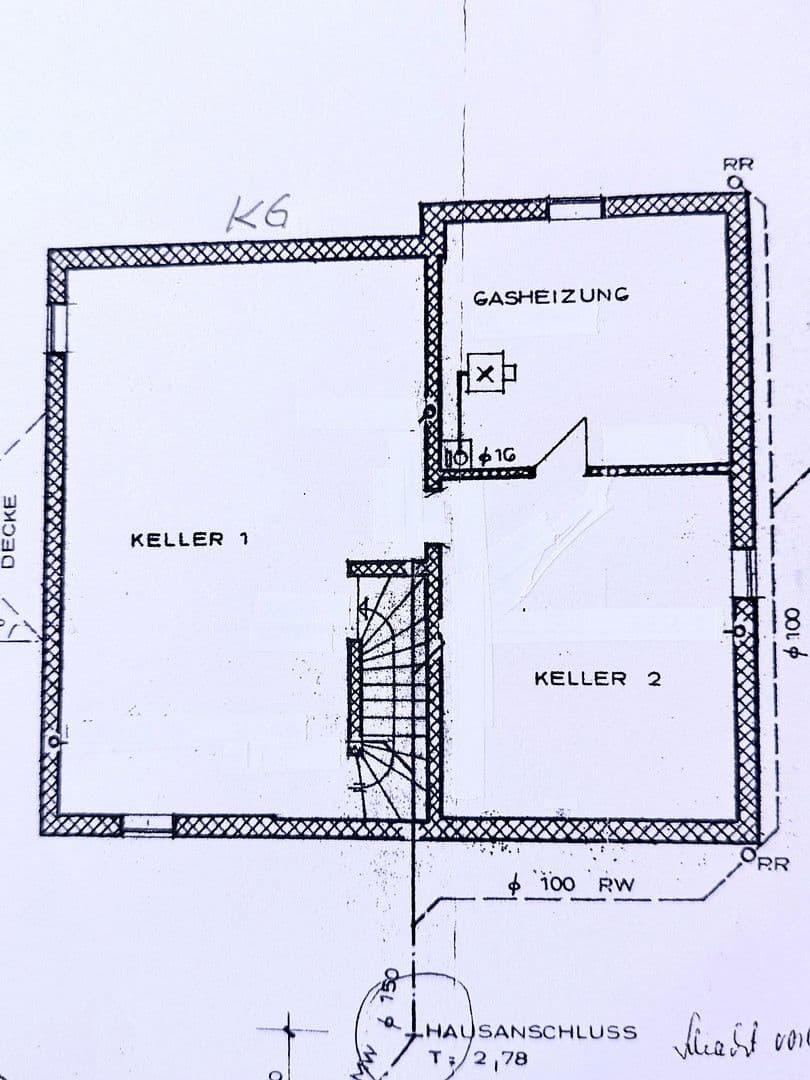 Prodej domu 168 m², pozemek 533 m², Bad Bergzabern, Porýní-Falc Prodej domu 168 m², pozemek 533 m², Bad Bergzabern, Porýní-Falc