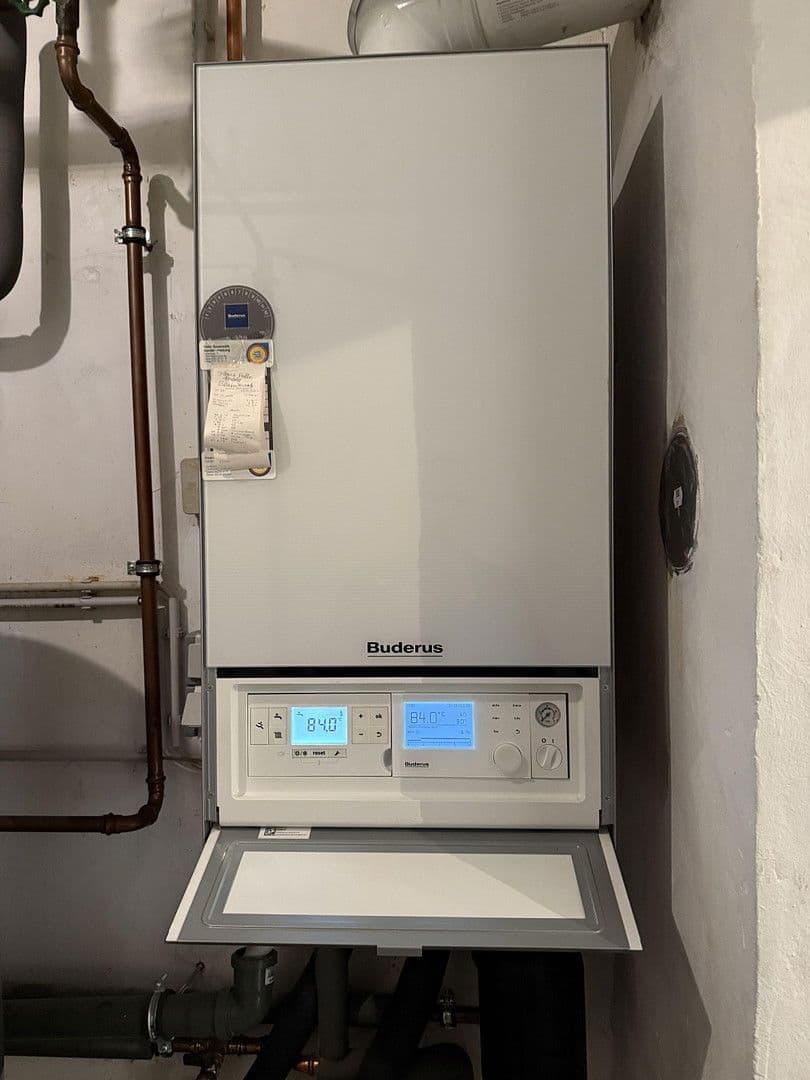 Prodej domu 210 m², pozemek 402 m², Gau-Bischofsheim, Porýní-Falc Prodej domu 210 m², pozemek 402 m², Gau-Bischofsheim, Porýní-Falc