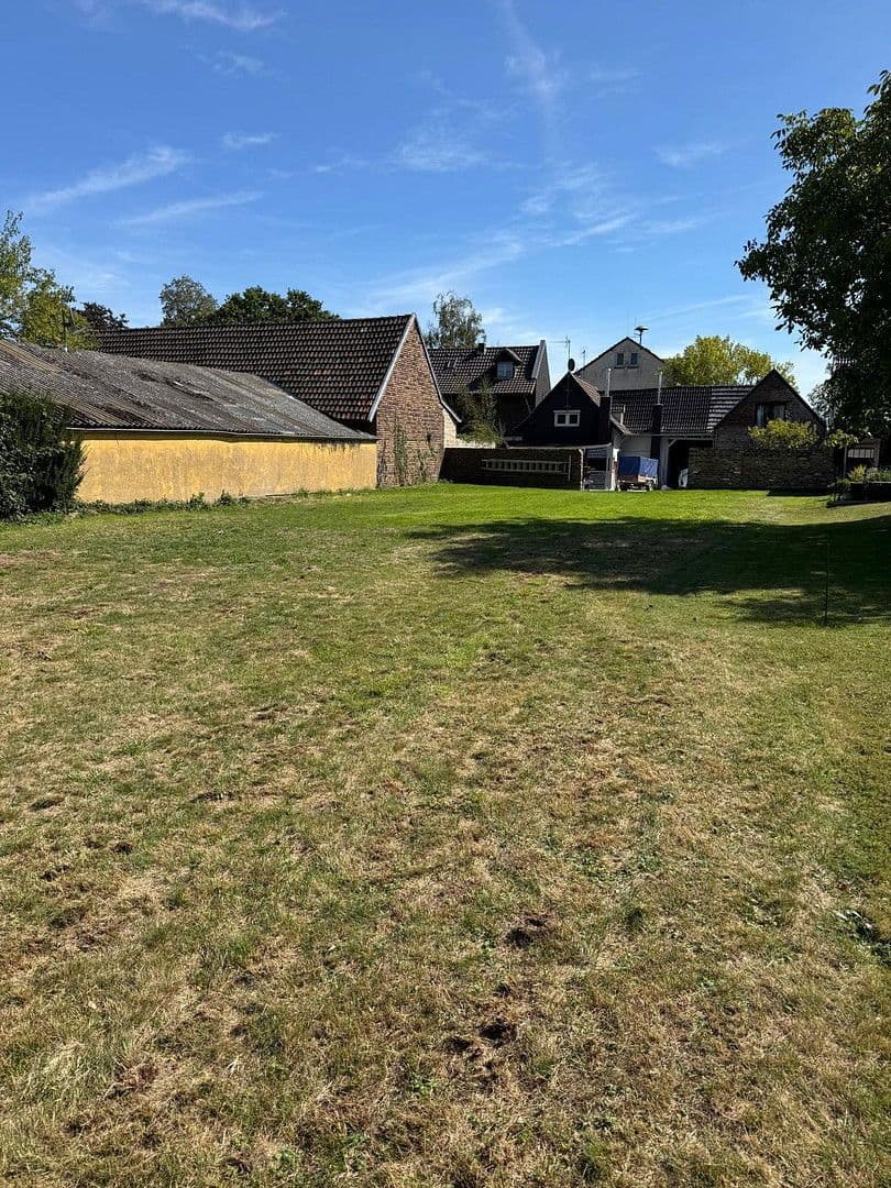 Prodej domu 145 m², pozemek 1.605 m², Bornheim, Severní Porýní-Vestfálsko Prodej domu 145 m², pozemek 1.605 m², Bornheim, Severní Porýní-Vestfálsko