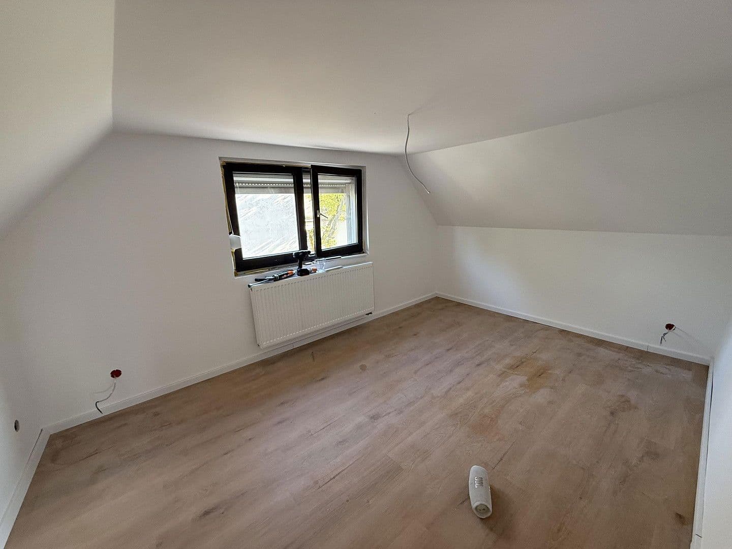 Prodej domu 145 m², pozemek 1.605 m², Bornheim, Severní Porýní-Vestfálsko Prodej domu 145 m², pozemek 1.605 m², Bornheim, Severní Porýní-Vestfálsko