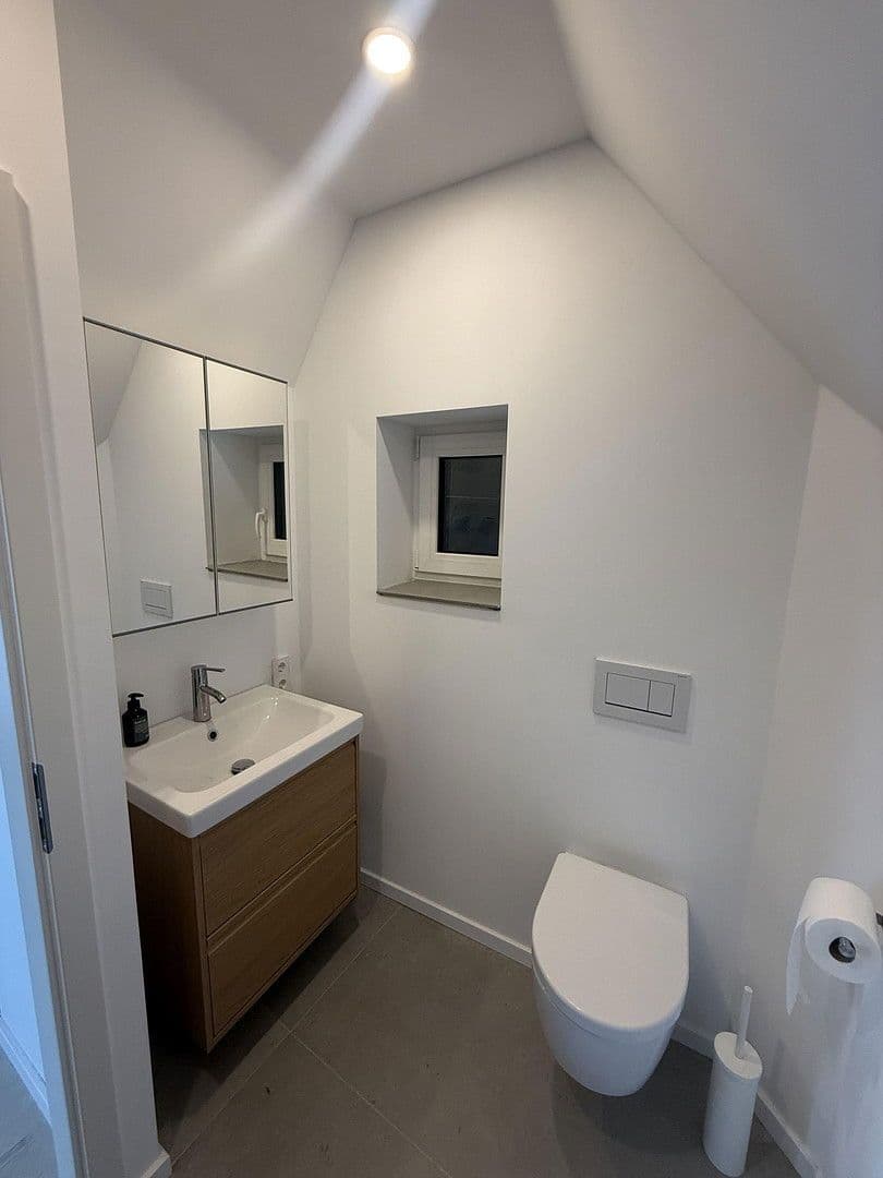 Prodej domu 145 m², pozemek 1.605 m², Bornheim, Severní Porýní-Vestfálsko Prodej domu 145 m², pozemek 1.605 m², Bornheim, Severní Porýní-Vestfálsko