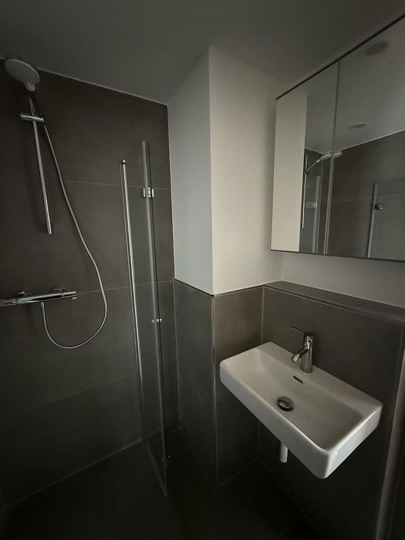 Prodej domu 145 m², pozemek 1.605 m², Bornheim, Severní Porýní-Vestfálsko Prodej domu 145 m², pozemek 1.605 m², Bornheim, Severní Porýní-Vestfálsko