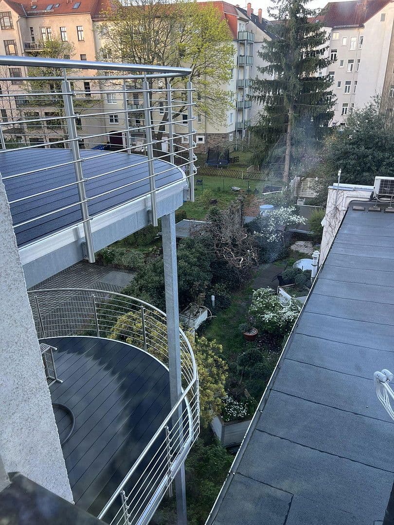 Pronájem bytu 4+1 103 m², Poststraße 10, Freiberg, Sasko Pronájem bytu 4+1 103 m², Poststraße 10, Freiberg, Sasko