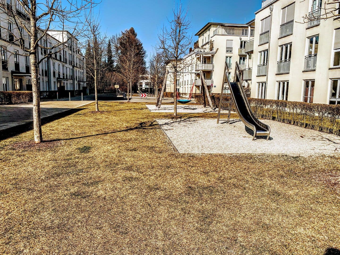 Pronájem bytu 3+1 100 m², Margit-Schramm-Straße 8,, München, Bavorsko Pronájem bytu 3+1 100 m², Margit-Schramm-Straße 8,, München, Bavorsko