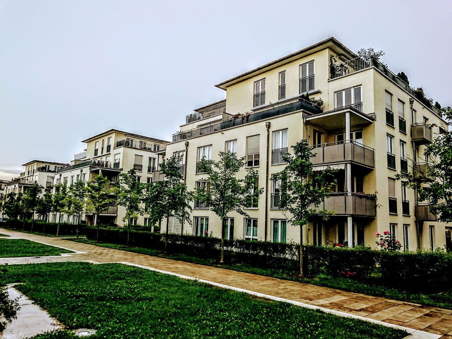 Pronájem bytu 3+1 100 m², Margit-Schramm-Straße 8,, München, Bavorsko Pronájem bytu 3+1 100 m², Margit-Schramm-Straße 8,, München, Bavorsko