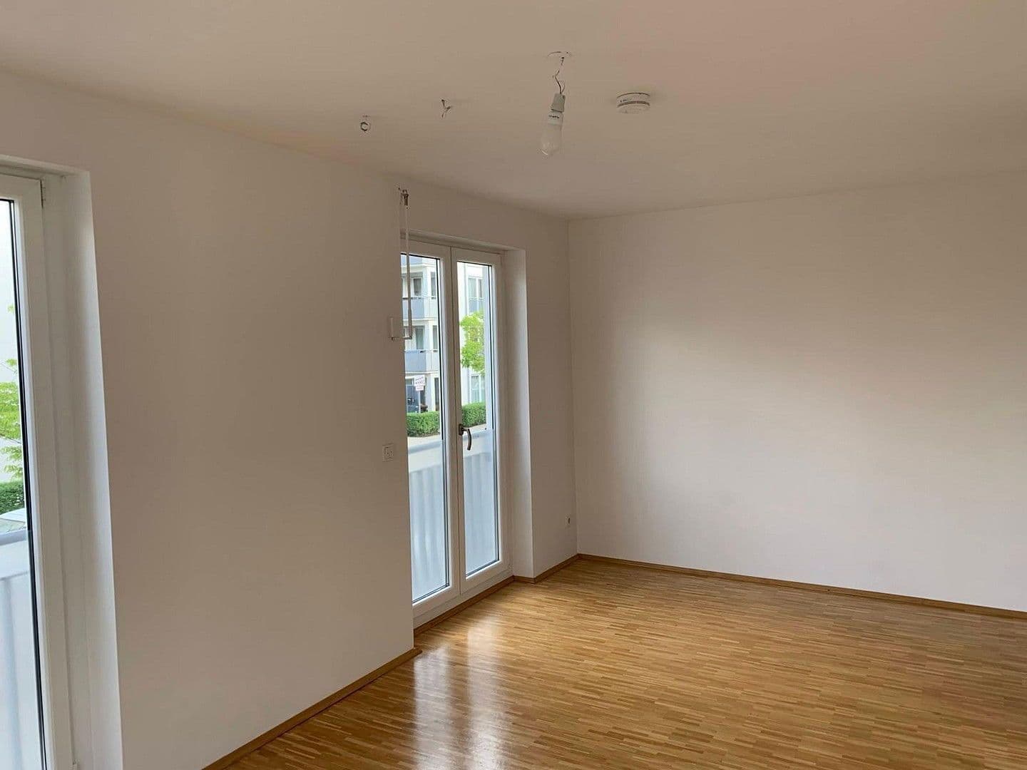 Pronájem bytu 3+1 100 m², Margit-Schramm-Straße 8,, München, Bavorsko Pronájem bytu 3+1 100 m², Margit-Schramm-Straße 8,, München, Bavorsko