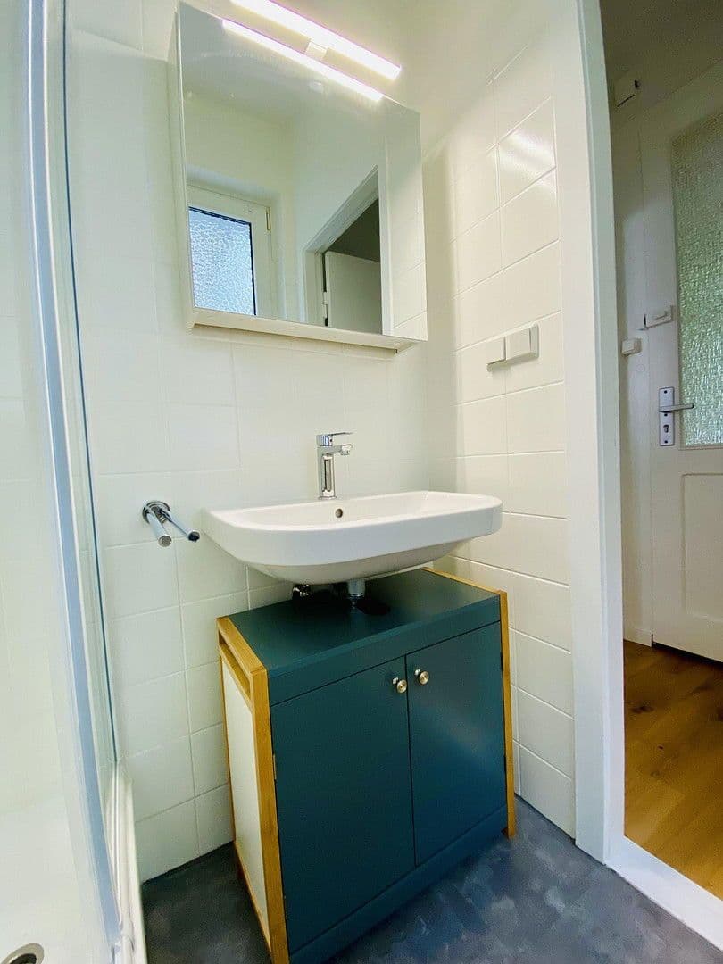 Pronájem bytu 1+1 31 m², Bremen, Bremen Pronájem bytu 1+1 31 m², Bremen, Bremen