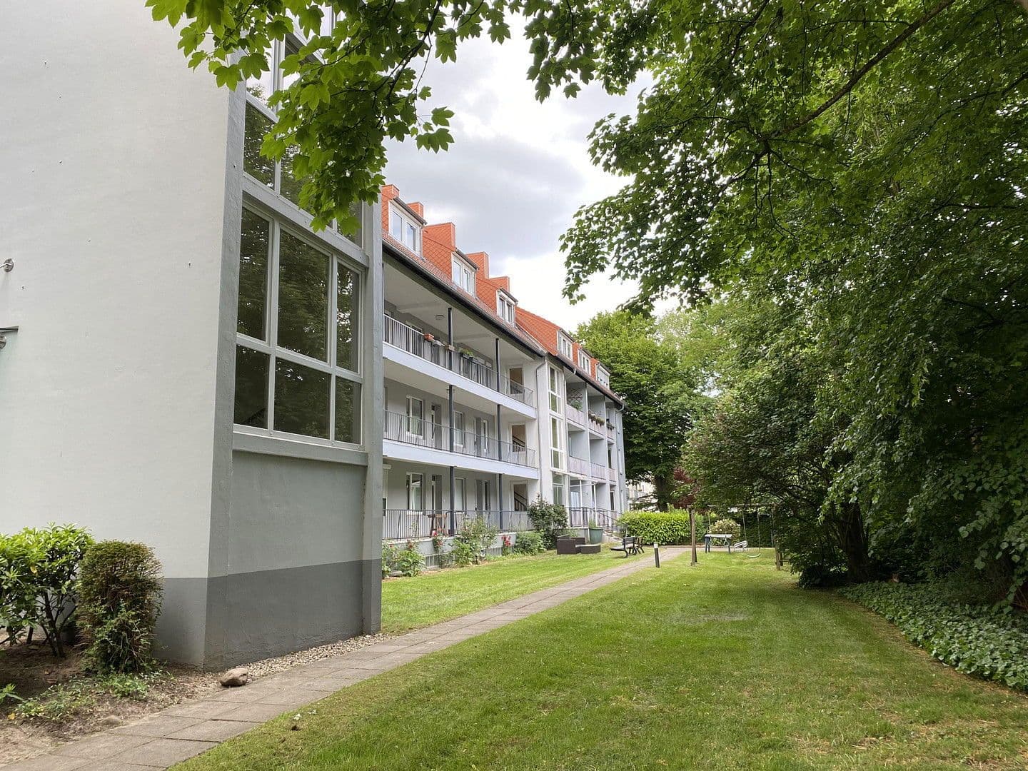 Pronájem bytu 1+1 31 m², Bremen, Bremen Pronájem bytu 1+1 31 m², Bremen, Bremen