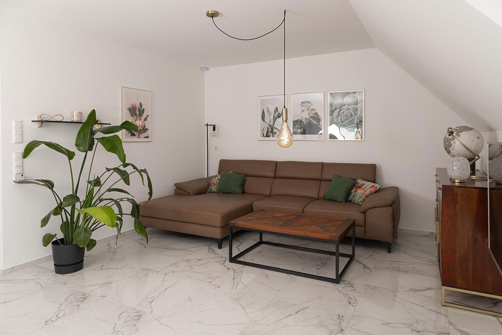 Prodej bytu 4+1 105 m², Heilsbronn, Bavorsko Prodej bytu 4+1 105 m², Heilsbronn, Bavorsko