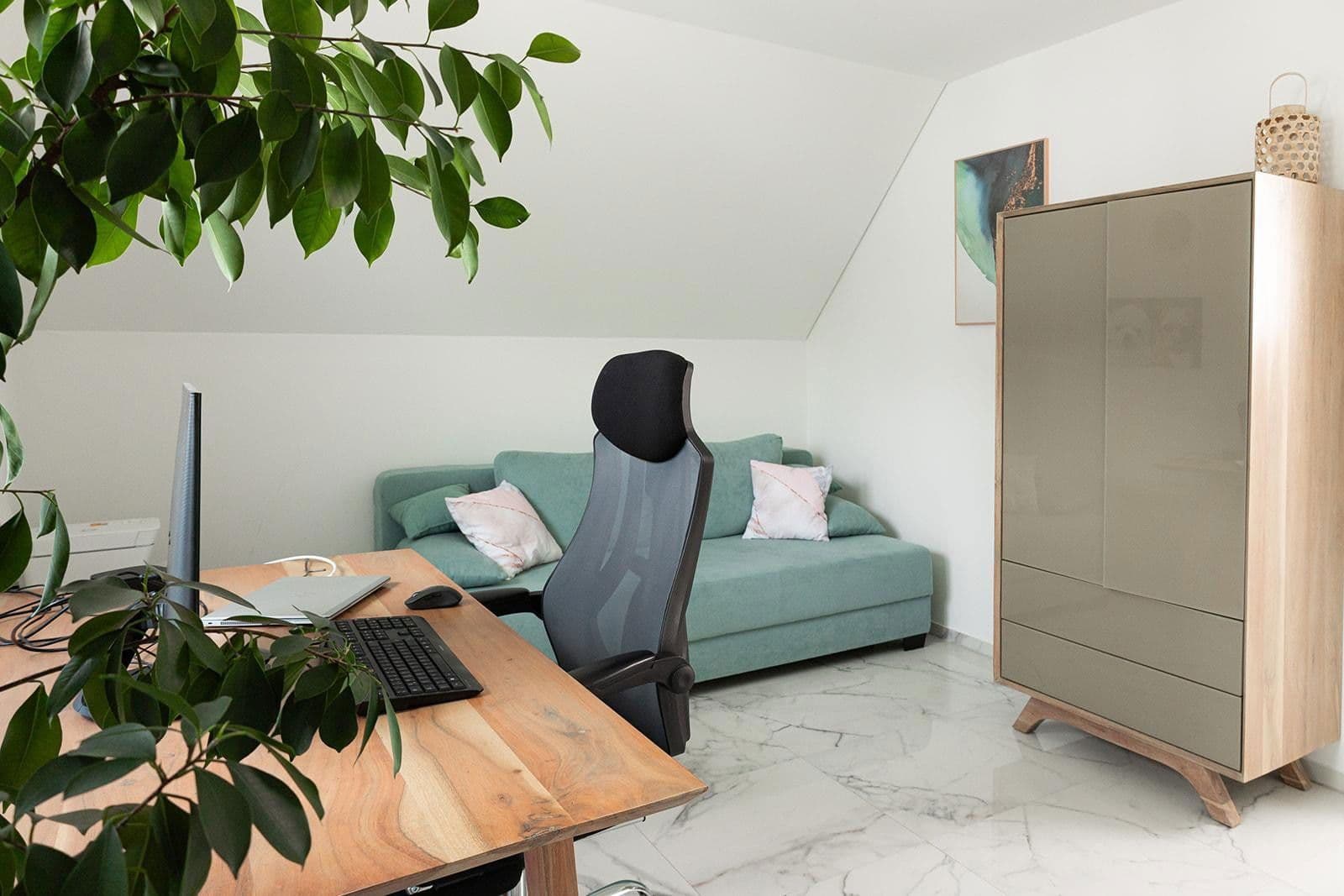 Prodej bytu 4+1 105 m², Heilsbronn, Bavorsko Prodej bytu 4+1 105 m², Heilsbronn, Bavorsko