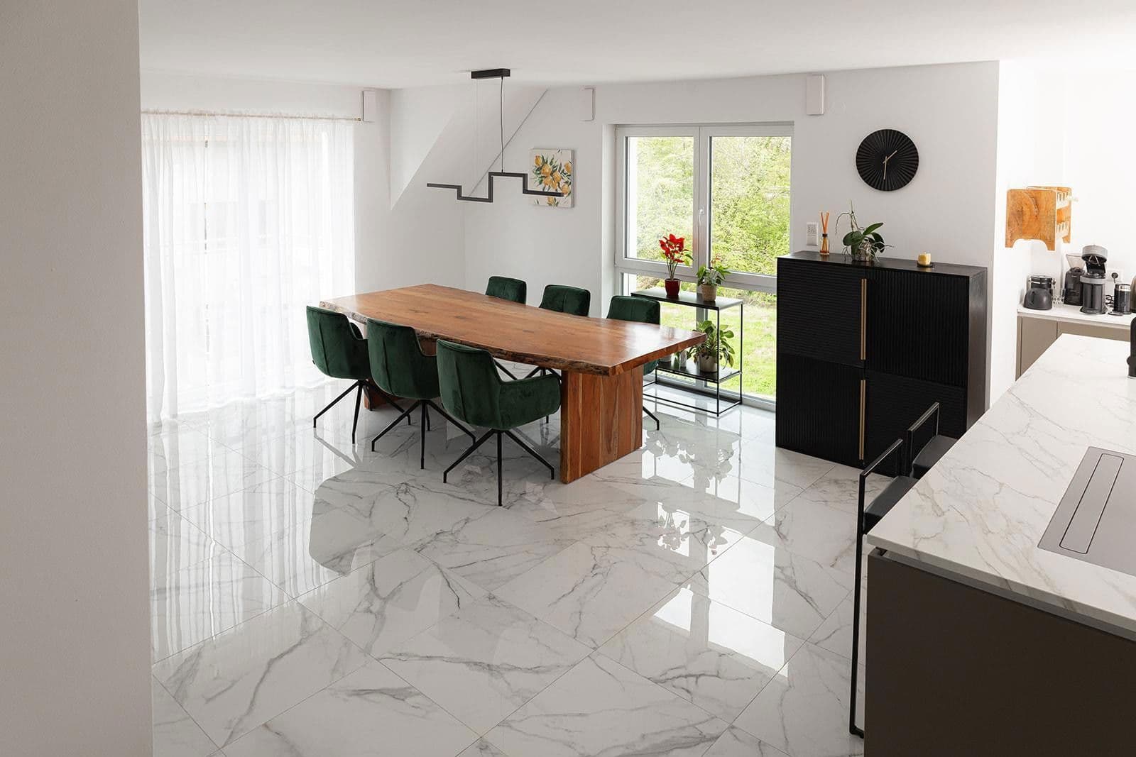 Prodej bytu 4+1 105 m², Heilsbronn, Bavorsko Prodej bytu 4+1 105 m², Heilsbronn, Bavorsko