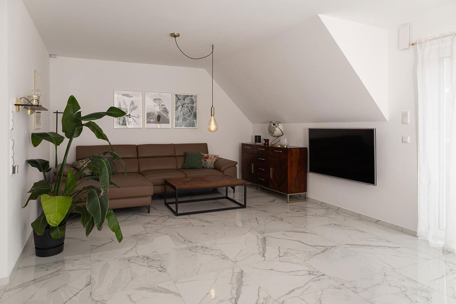 Prodej bytu 4+1 105 m², Heilsbronn, Bavorsko Prodej bytu 4+1 105 m², Heilsbronn, Bavorsko