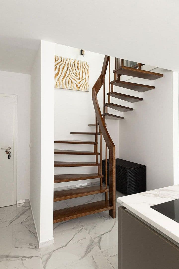 Prodej bytu 4+1 105 m², Heilsbronn, Bavorsko Prodej bytu 4+1 105 m², Heilsbronn, Bavorsko