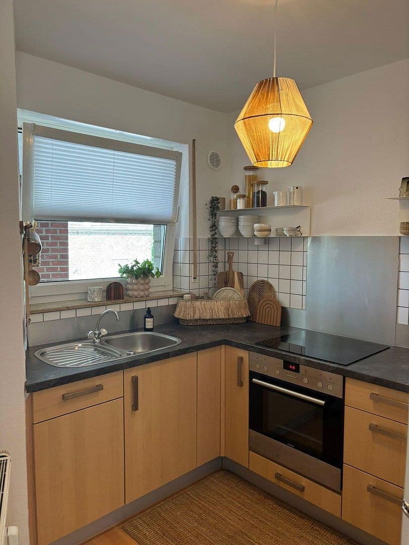 Pronájem bytu 2+1 45 m², Mönchengladbach, Severní Porýní-Vestfálsko Pronájem bytu 2+1 45 m², Mönchengladbach, Severní Porýní-Vestfálsko