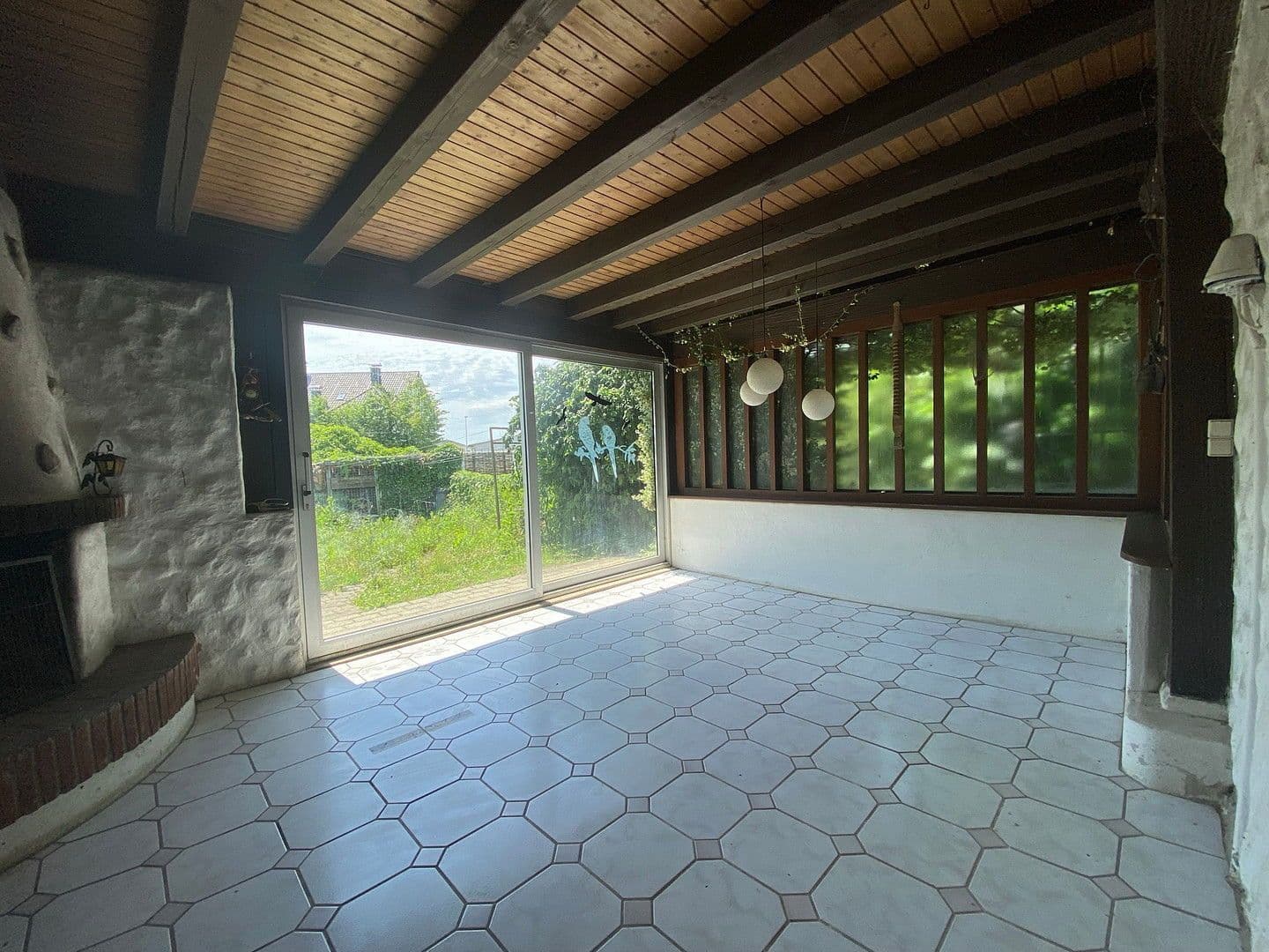 Pronájem bytu 4+1 126 m², Jestetten, Bádensko-Württembersko Pronájem bytu 4+1 126 m², Jestetten, Bádensko-Württembersko