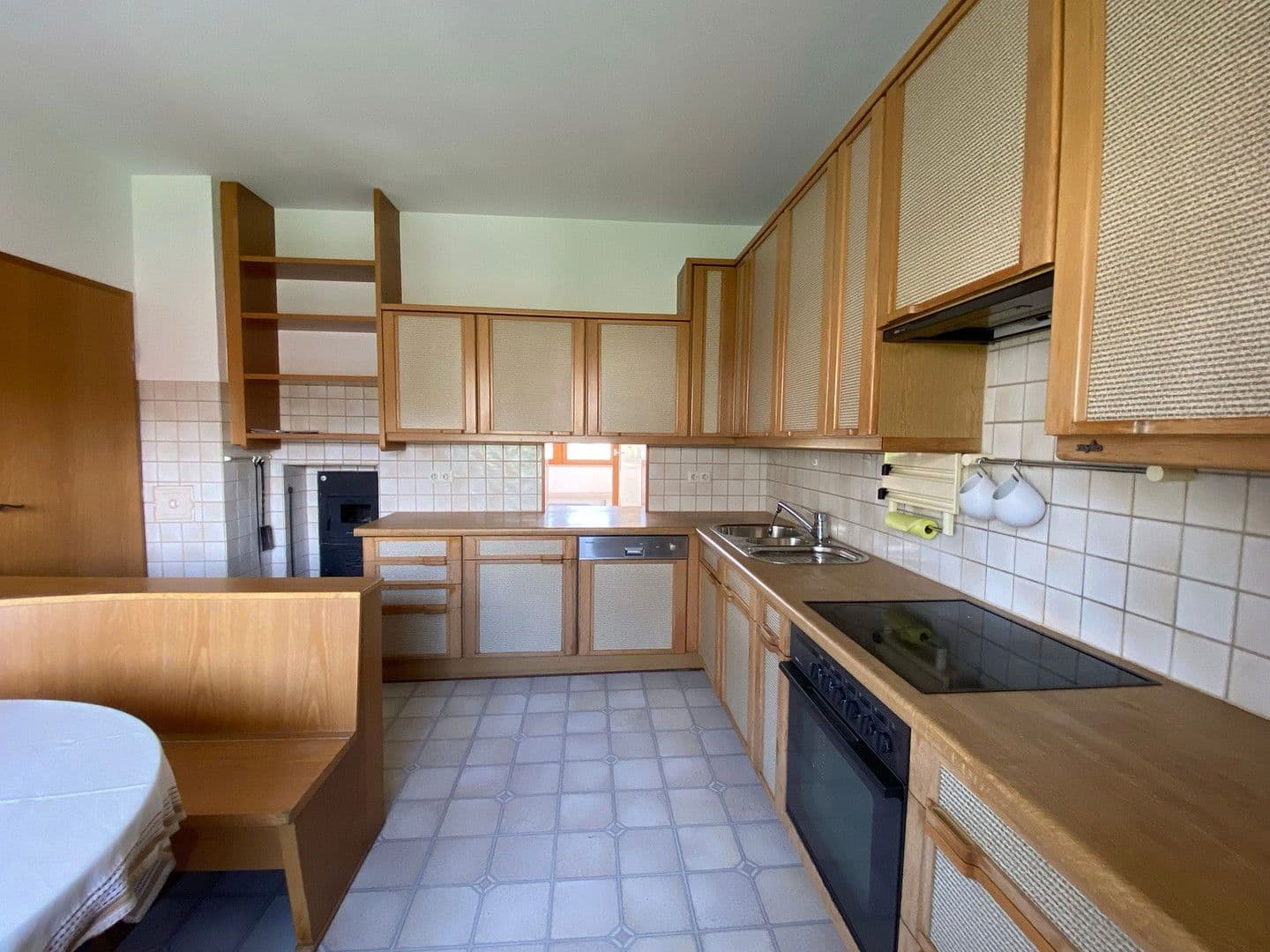 Pronájem bytu 4+1 126 m², Jestetten, Bádensko-Württembersko Pronájem bytu 4+1 126 m², Jestetten, Bádensko-Württembersko