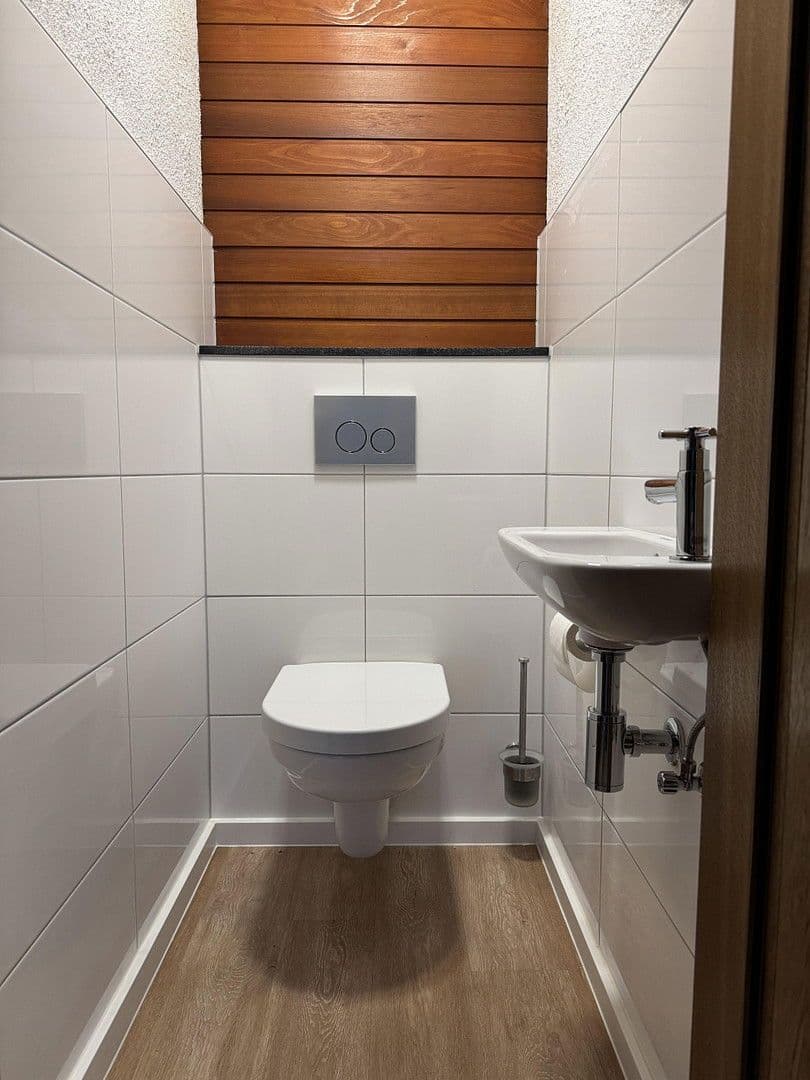 Pronájem domu 106 m², pozemek 1.050 m², Brauckmanns Knapp 2, Herdecke, Severní Porýní-Vestfálsko Pronájem domu 106 m², pozemek 1.050 m², Brauckmanns Knapp 2, Herdecke, Severní Porýní-Vestfálsko