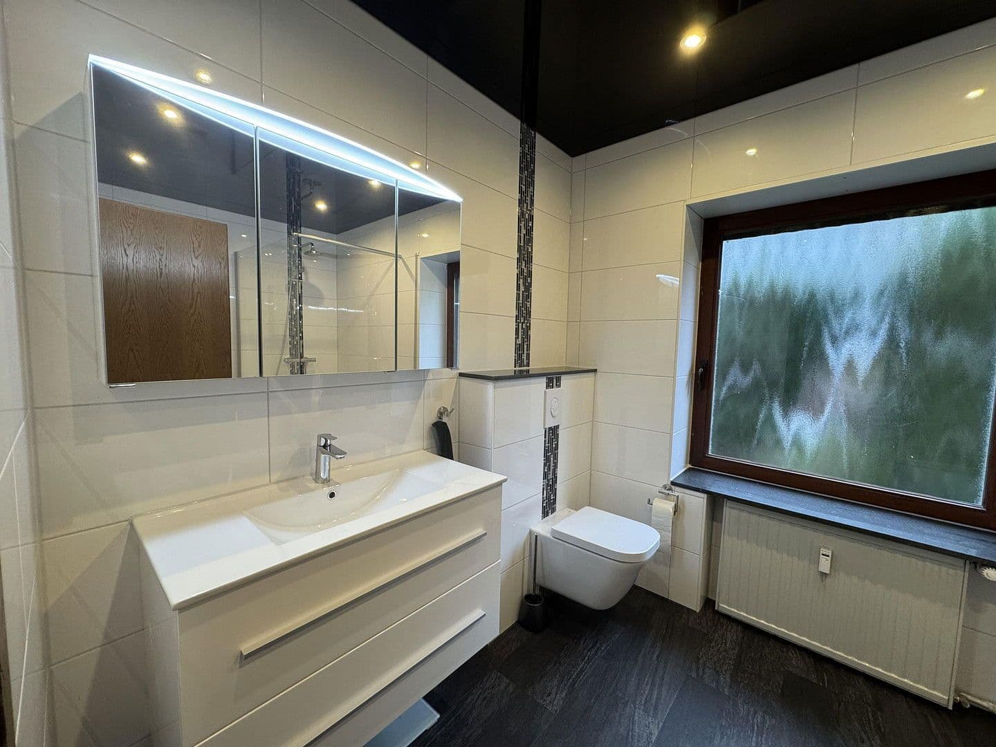 Pronájem domu 106 m², pozemek 1.050 m², Brauckmanns Knapp 2, Herdecke, Severní Porýní-Vestfálsko Pronájem domu 106 m², pozemek 1.050 m², Brauckmanns Knapp 2, Herdecke, Severní Porýní-Vestfálsko